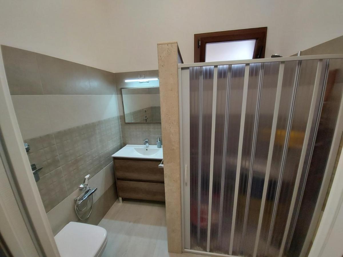 Casa Vacanze Dorotea Villa วาลเดอรีส ภายนอก รูปภาพ